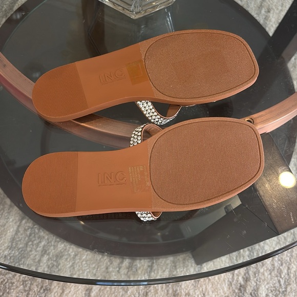 Beautiful Rhinestone Sandals. - Picture 3 of 4